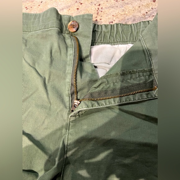 Old Navy Everyday Cotton Short - Picture 3 of 4